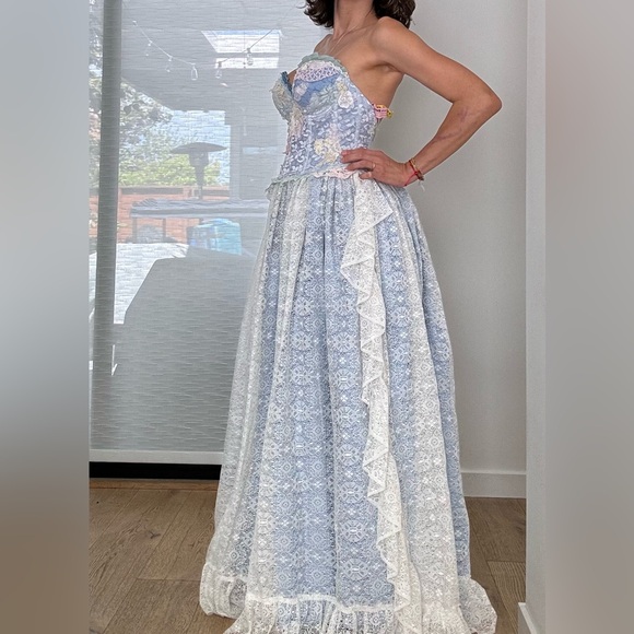 Magnificent, vintage, eco-friendly gown/ dress - Picture 2 of 12